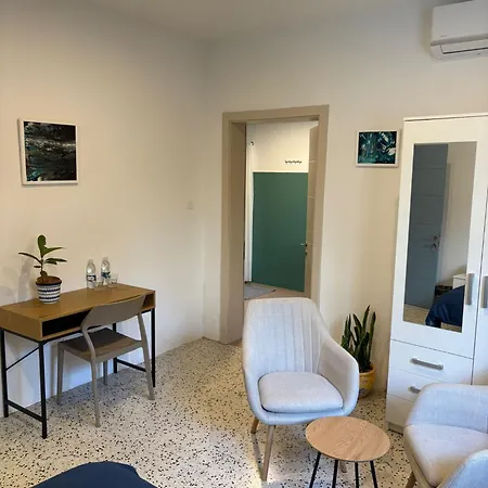 Windmill Hostel San Ġiljan