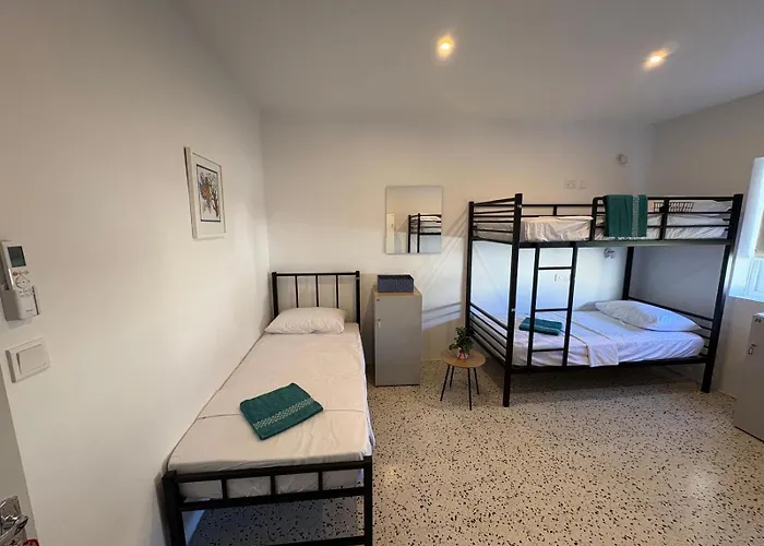 Hostel Windmill San Ġiljan