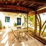 Windmill Hostel *
