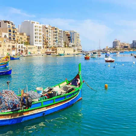 Hostel Windmill San Ġiljan