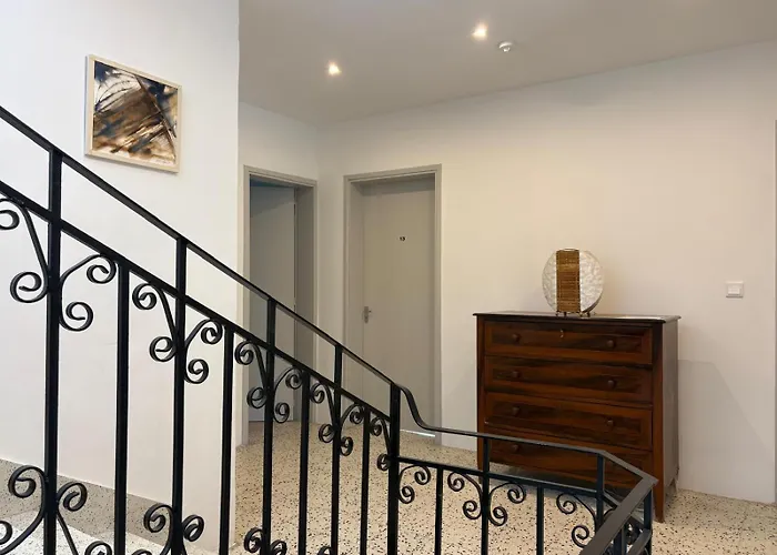 Windmill Hostel Saint Julian's