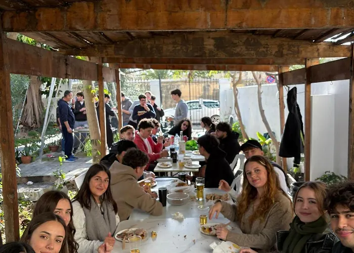 Hostel Windmill Saint Julian's